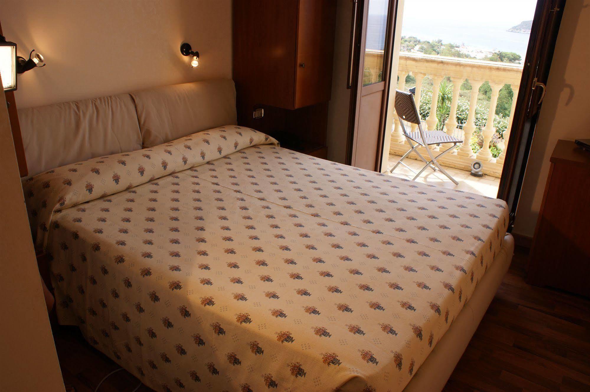 Cerelis 3*