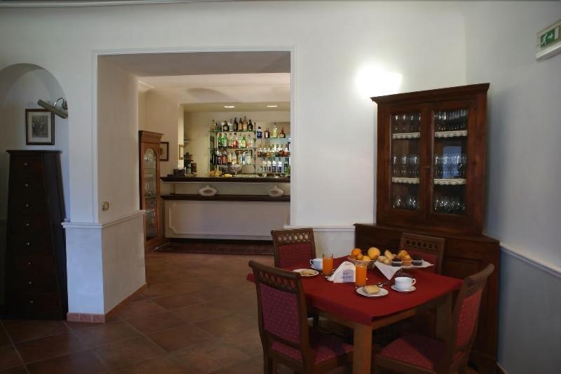Cerelis Hotel 3*